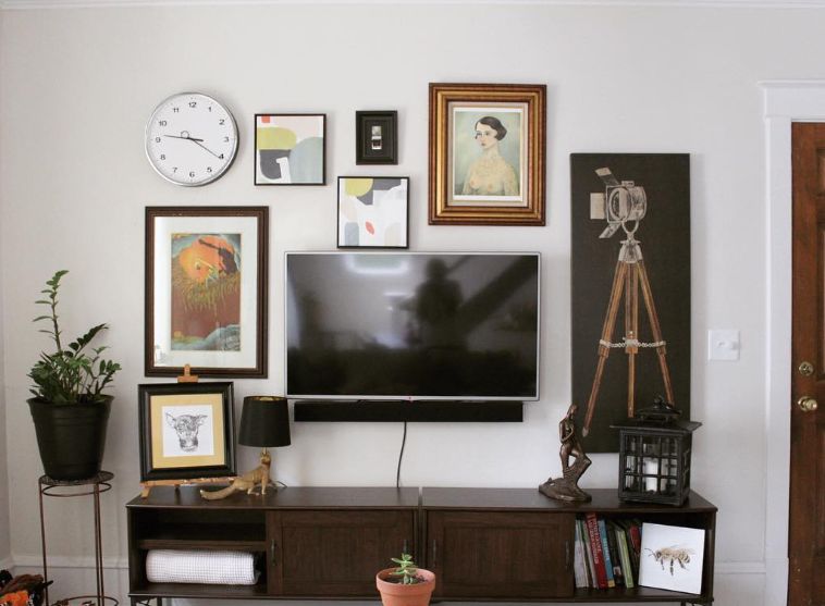 How to Create the Right Gallery Wall for Your Space